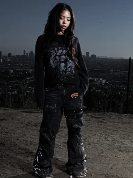 “Ichigo” Flared Jeans (Black) (3)
